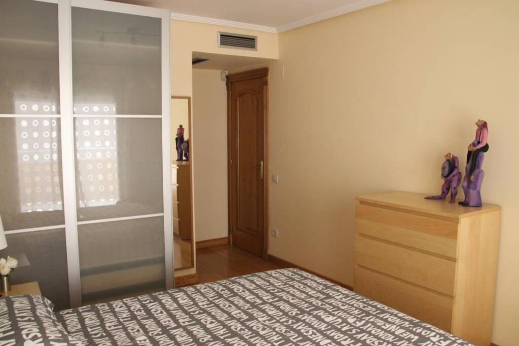Amplio Apartamento Plaza De Toros 사라고사 외부 사진